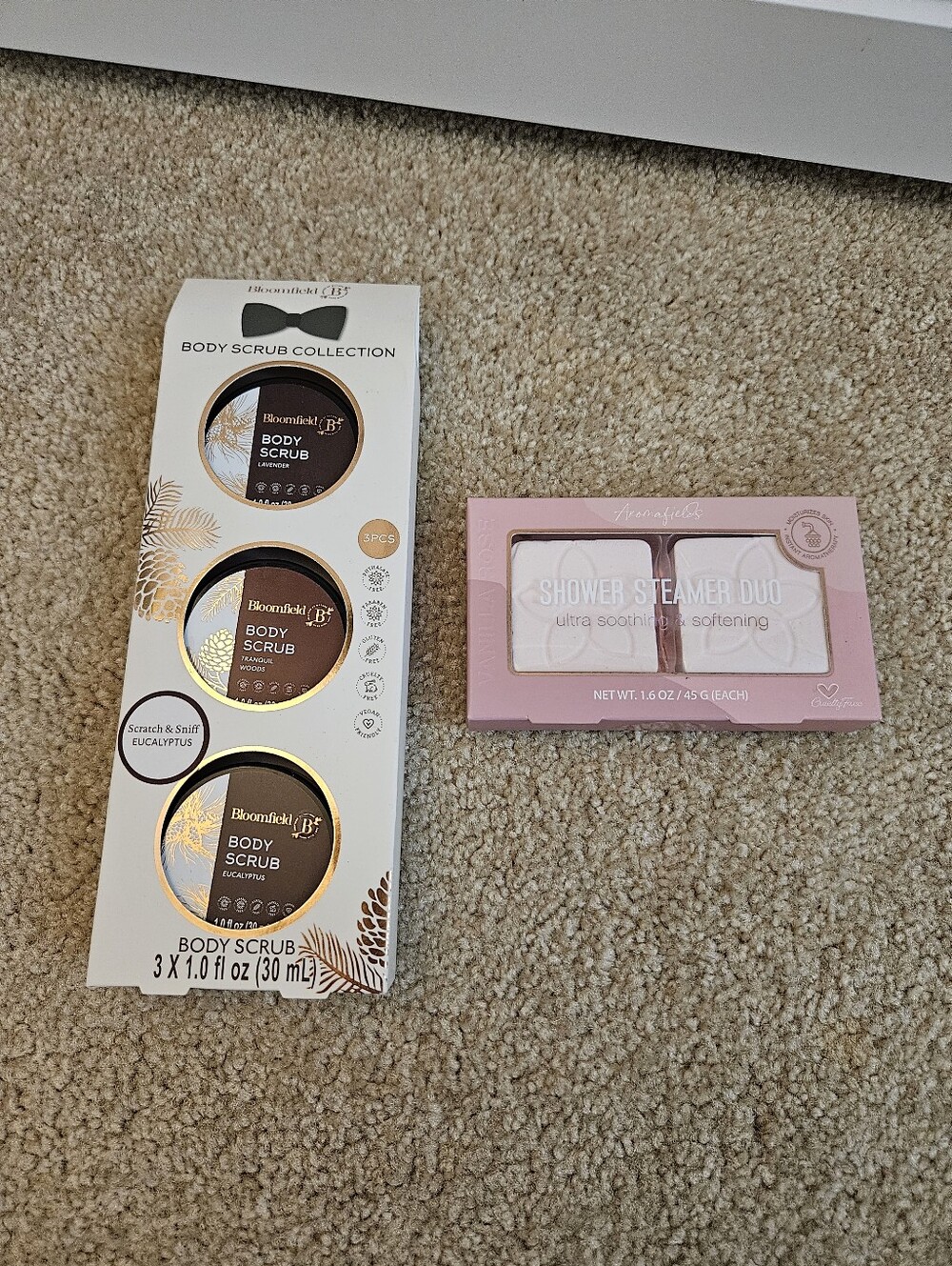 Bloomfield Body Scrub Collection & Aromafields Shower Steamer Duo New